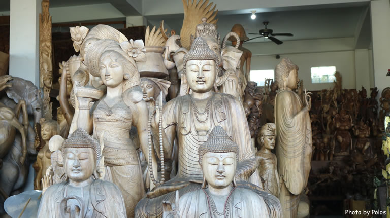 Sukawati Wood Carving Stall